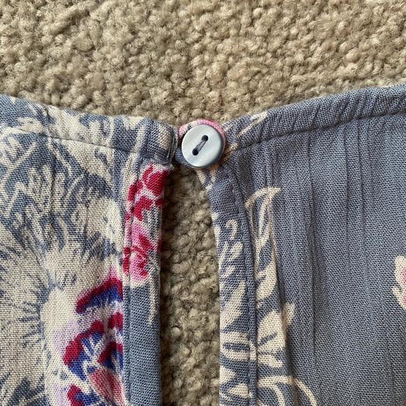 Mudd Long-Sleeved Floral Romper - Picture 7 of 8